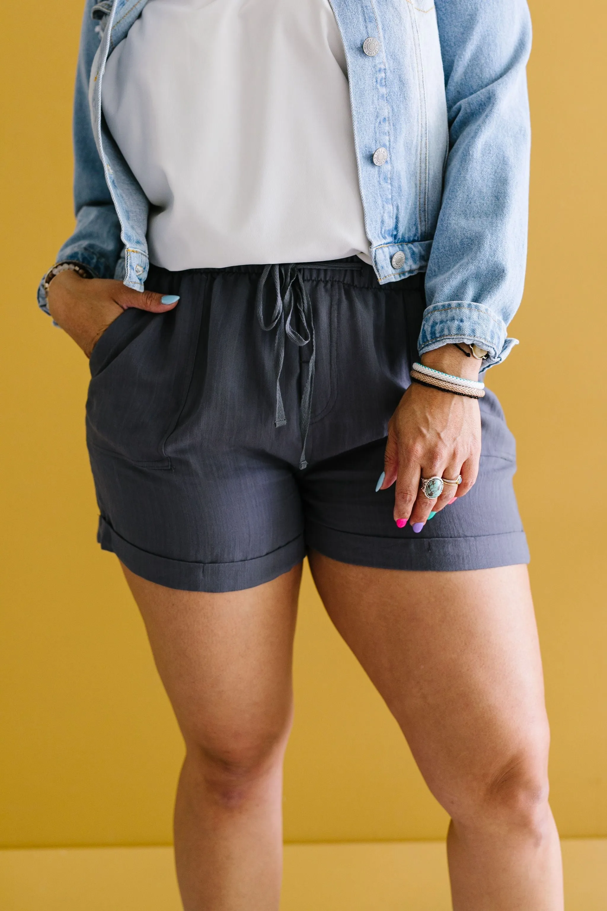 Drawstring Daydream Shorts In Slate