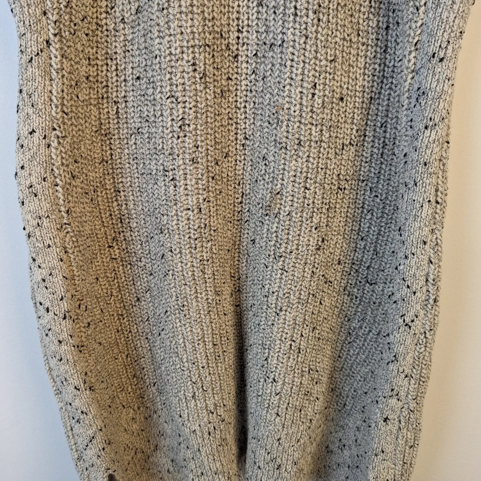 Tart Knit Tunic Sleeveless Sweater - Small
