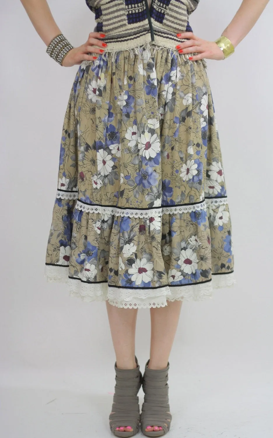 Tiered floral skirt boho hippie knee length