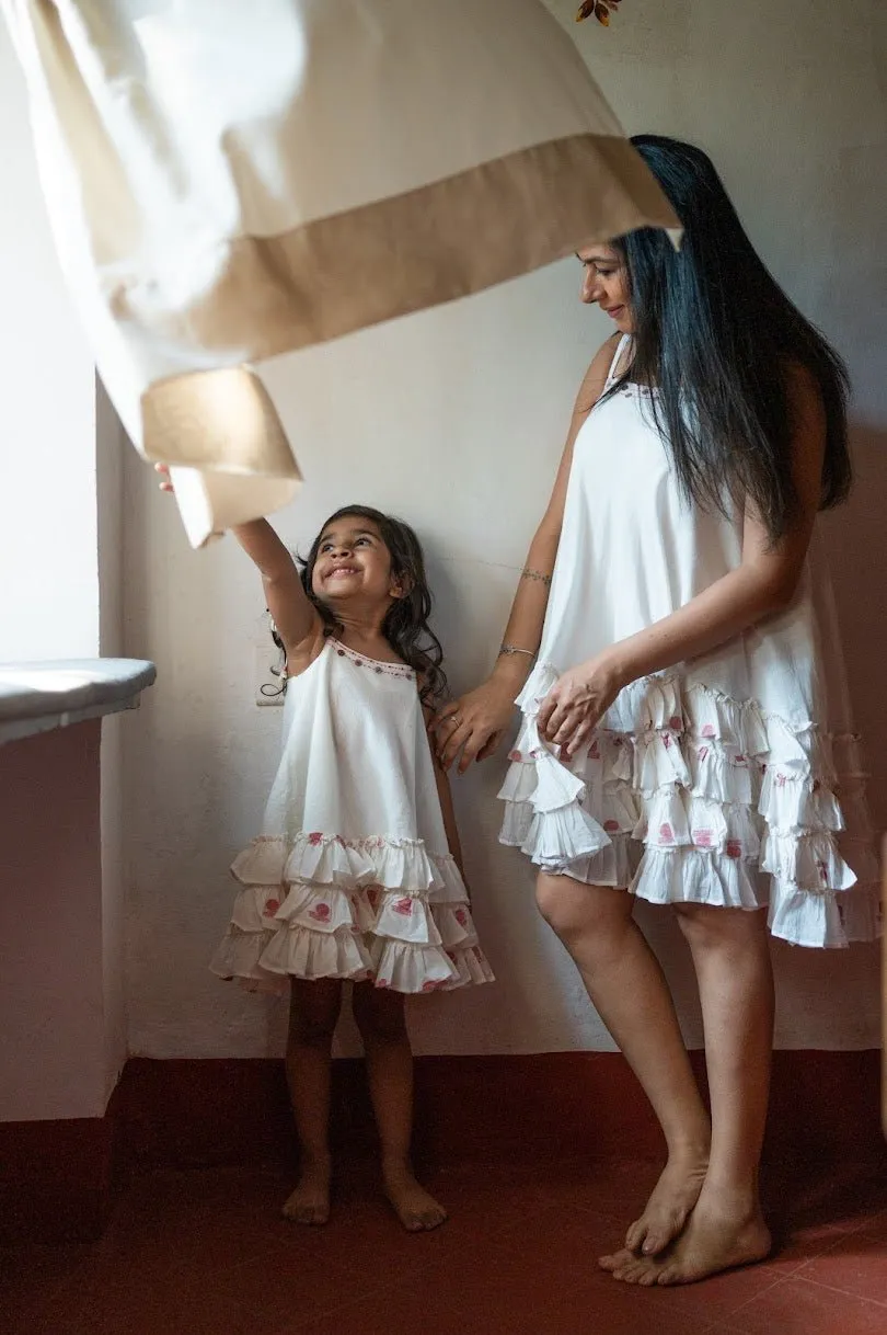 TWINNING SET- Shvet White Frill dress