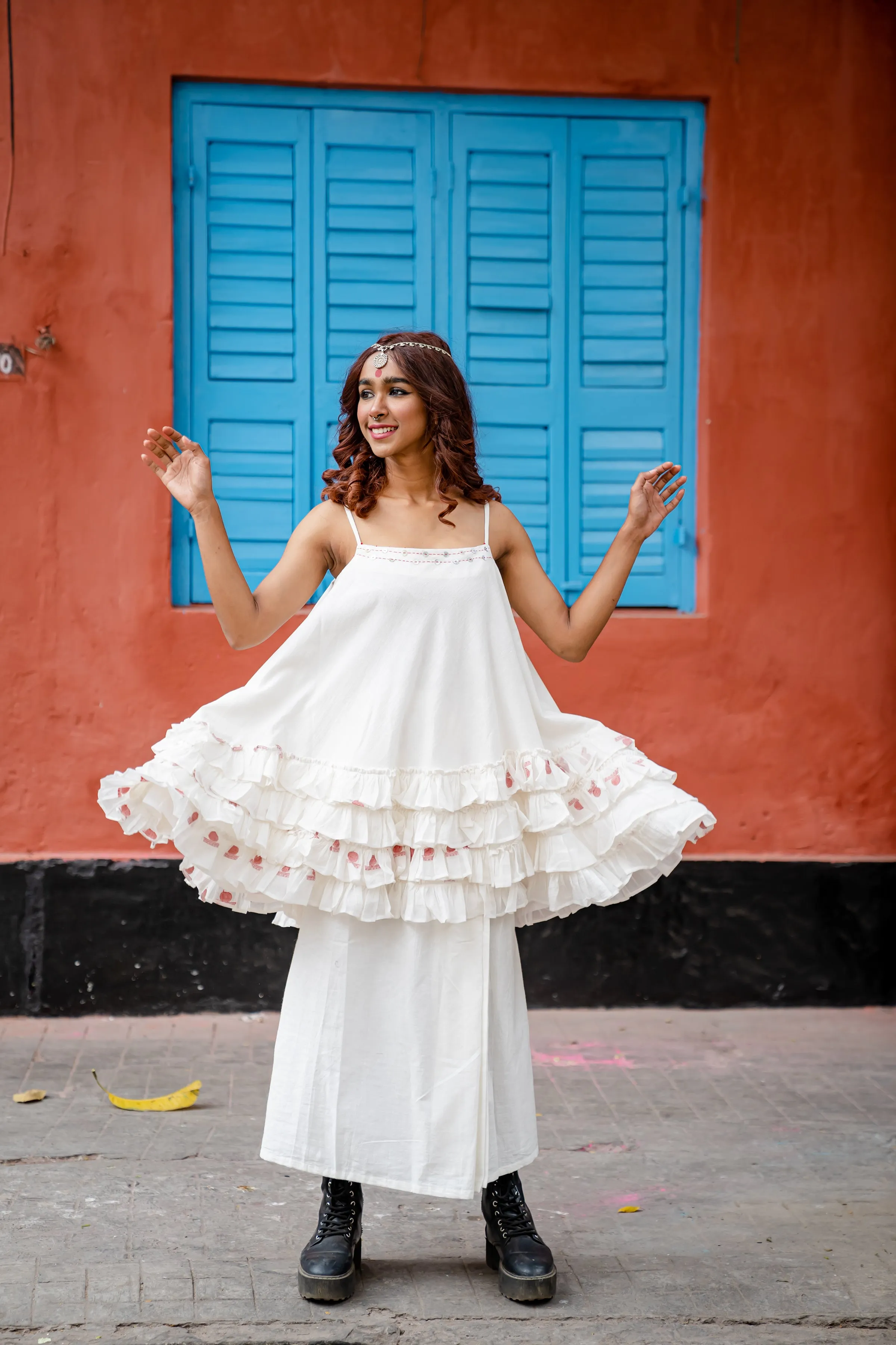 TWINNING SET- Shvet White Frill dress
