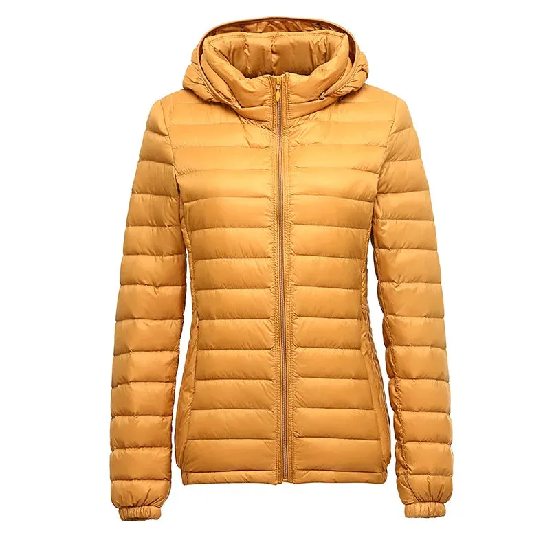 Women Soft and Lightweight 90% Duck Down Jacket Removable Hood