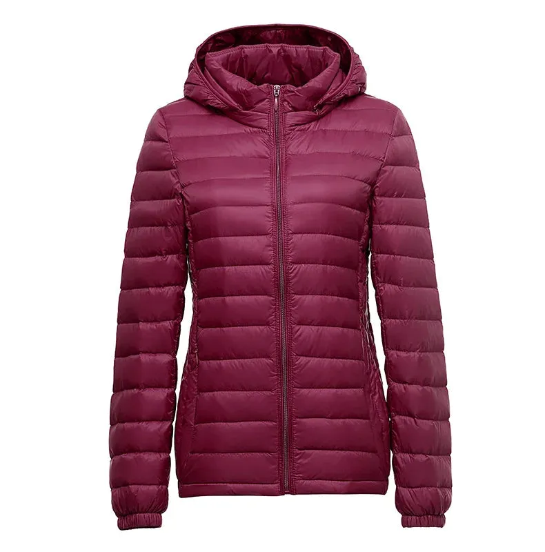 Women Soft and Lightweight 90% Duck Down Jacket Removable Hood